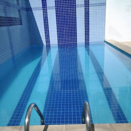 Apartamento Em Кабо Фрио Екстериор снимка