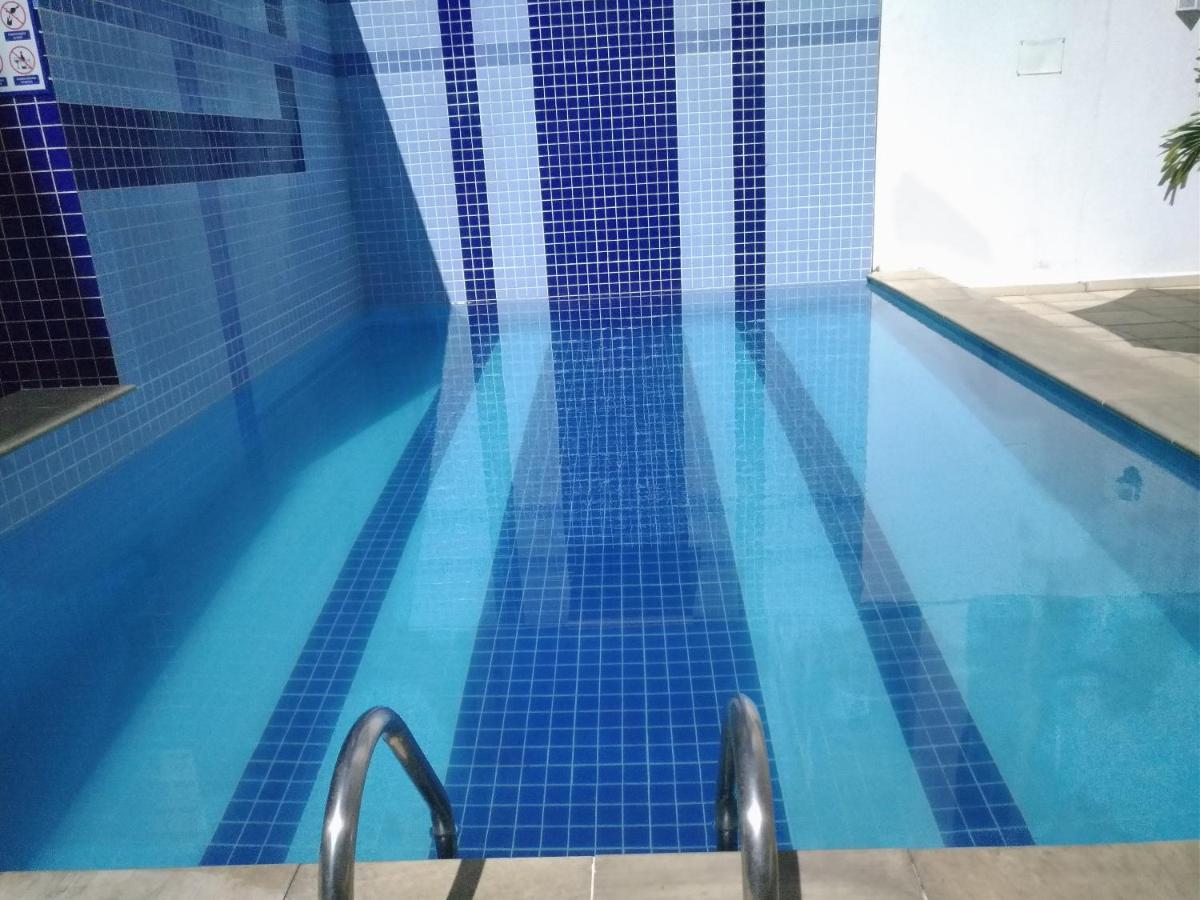 Apartamento Em Кабо Фрио Екстериор снимка